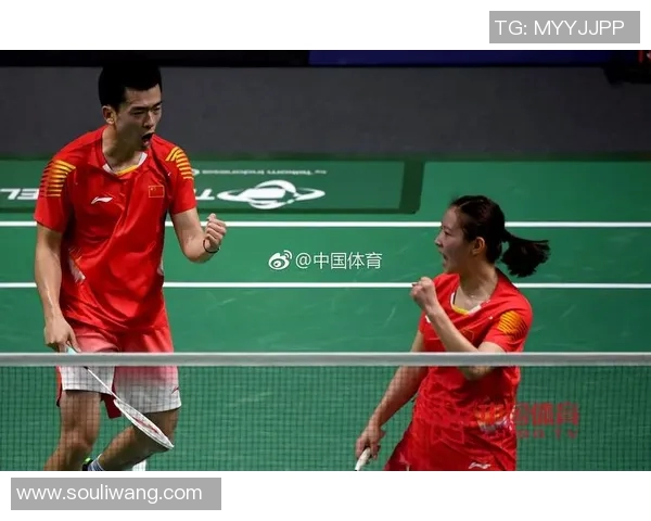 重庆羽毛球队在亚运会中的团队协作表现分析与点评