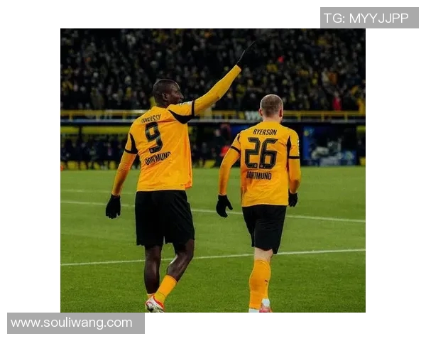 多特蒙德球迷暴力事件导致欧冠客场禁赛三场并罚款50万欧元