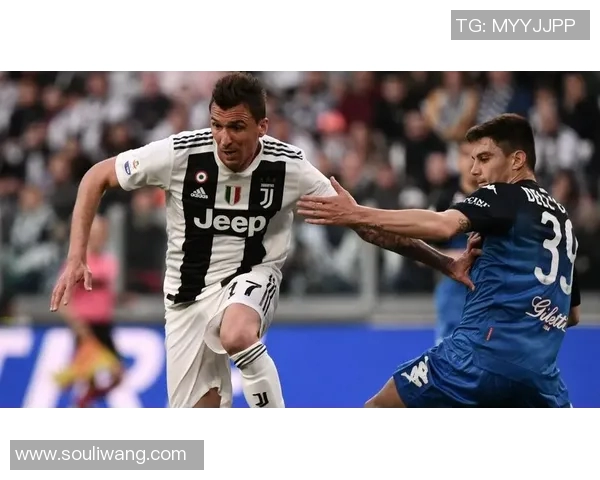 巴萨与尤文激战正酣格子能否引领球队逆袭胜利