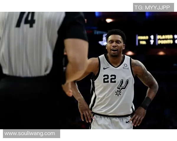 2015年11月15日76人对阵马刺精彩比赛录像回顾与分析