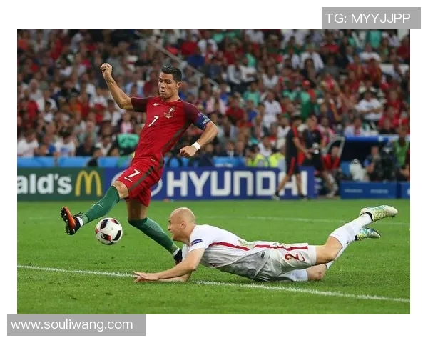 华伦西亚与尤文图斯激战正酣谁能在欧战舞台上笑到最后