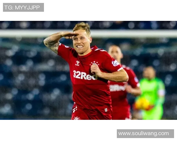 汉密尔顿与基尔马比赛直播全程回顾精彩瞬间与赛后分析