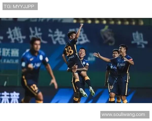 洛杉矶与盐湖城激战正酣比分悬念不断引发球迷热议